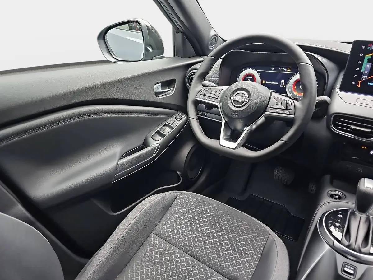 NISSAN JUKE 1.0 DIG-T 5T AUTO. N-CONNECTA NAVI WINTER