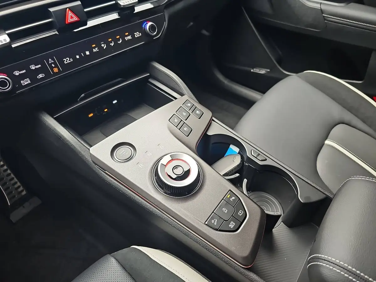 KIA SPORTAGE 1.6 T-GDI 150 2WD DCT GT-LINE MJ26 SCHW. DACH DRIVEWISE GLASDACH SOUND