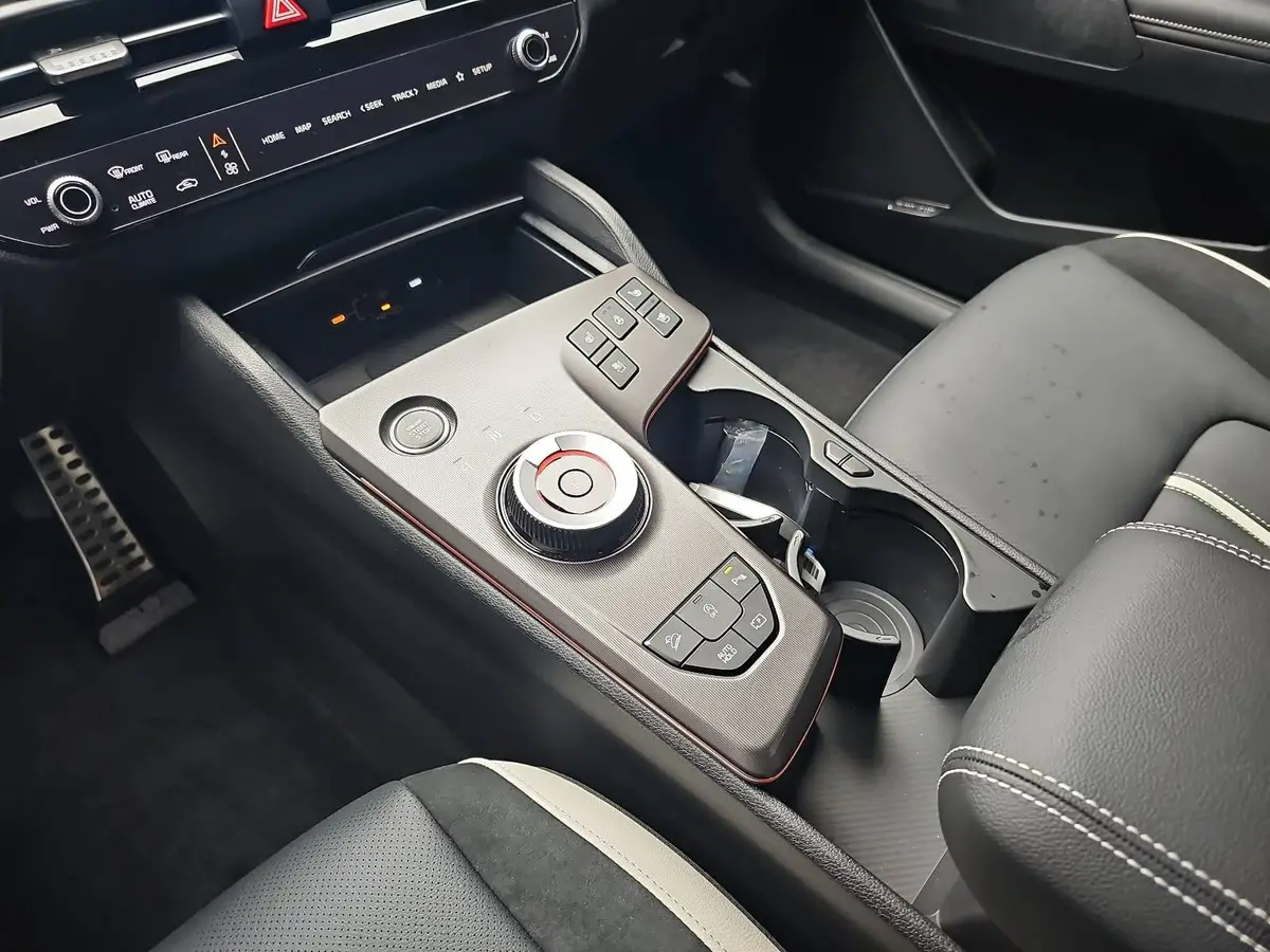 KIA SPORTAGE 1.6 T-GDI 150 2WD DCT GT-LINE MJ26 DRIVEWISE SOUND