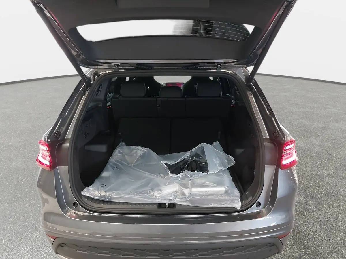 SKODA KODIAQ 1.5 TSI DSG SPORTLINE NAVI LED ACC PANO WINTER AHK