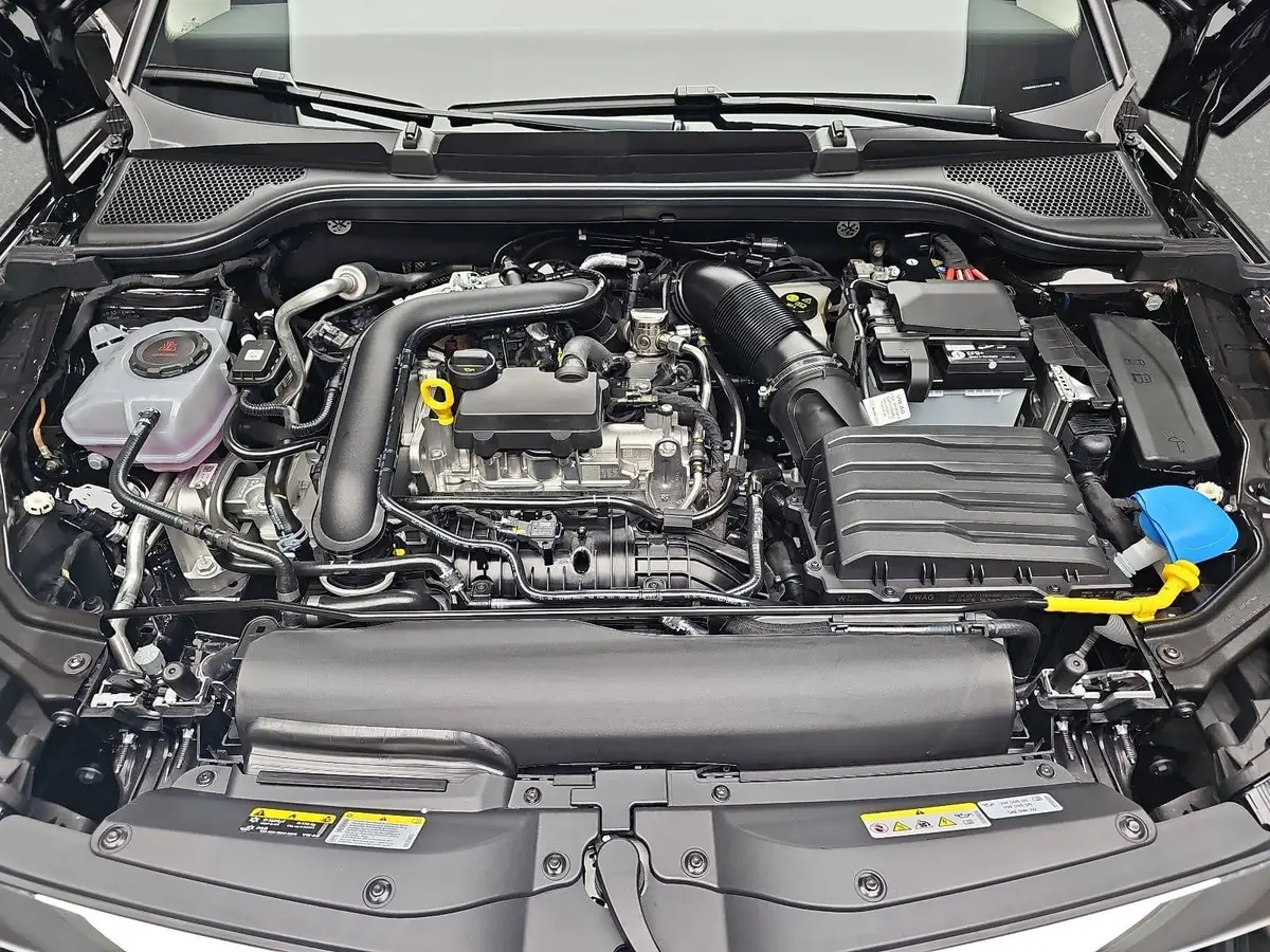 SKODA KAMIQ 1.0 TSI DSG CLASSIC LED KAMERA LM