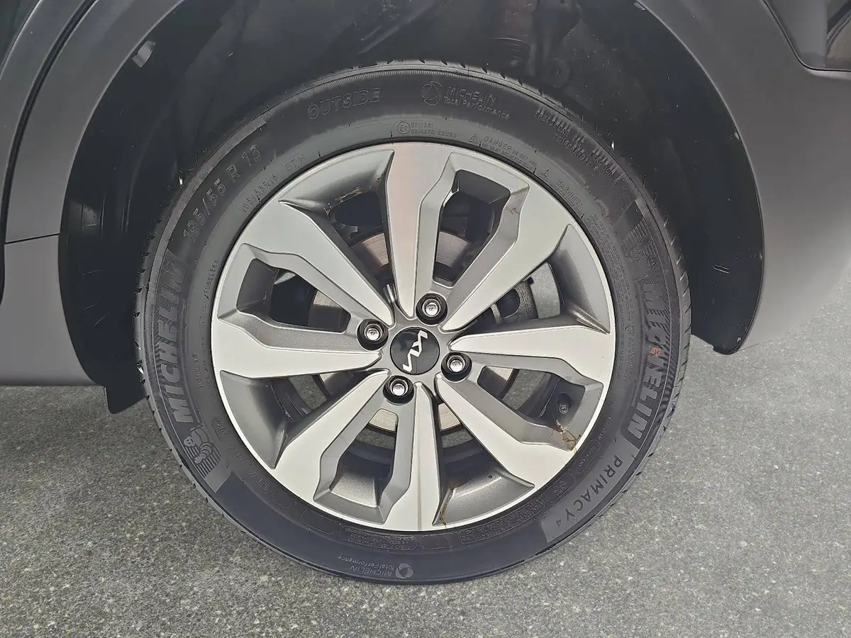 KIA STONIC 1.0 T-GDI 100 VISION SITZH. NAVI