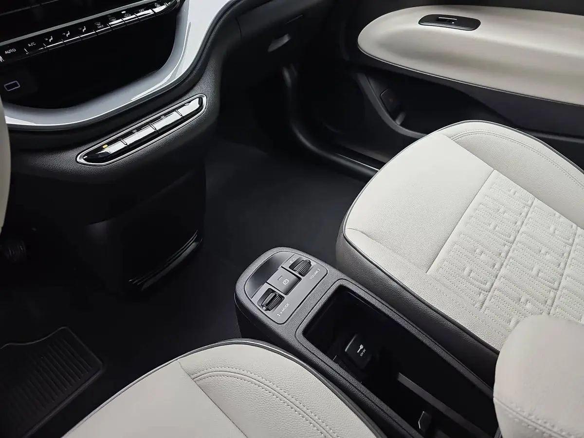 FIAT 500E ELEKTRO 42 KWH LA PRIMA