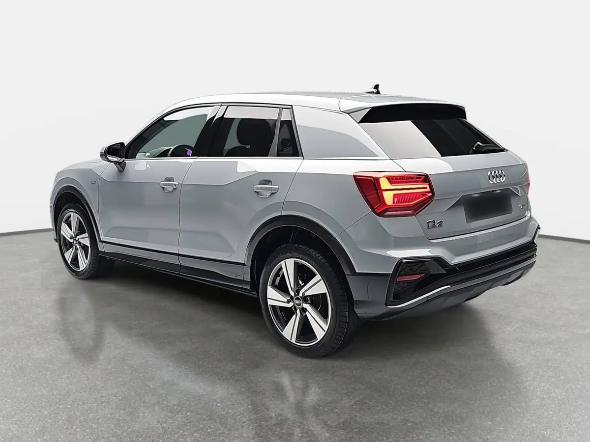AUDI Q2 35 TFSI S-TRONIC S LINE NAVI LED ACC EL.HECKKL. WI
