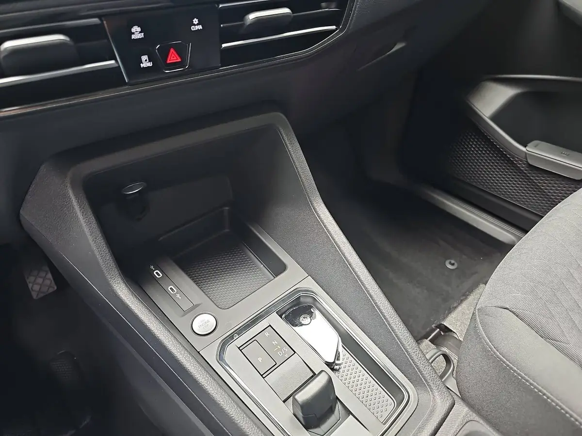 VW CADDY MAXI 1.5 TSI DSG LIFE APP-CONNECT AHK