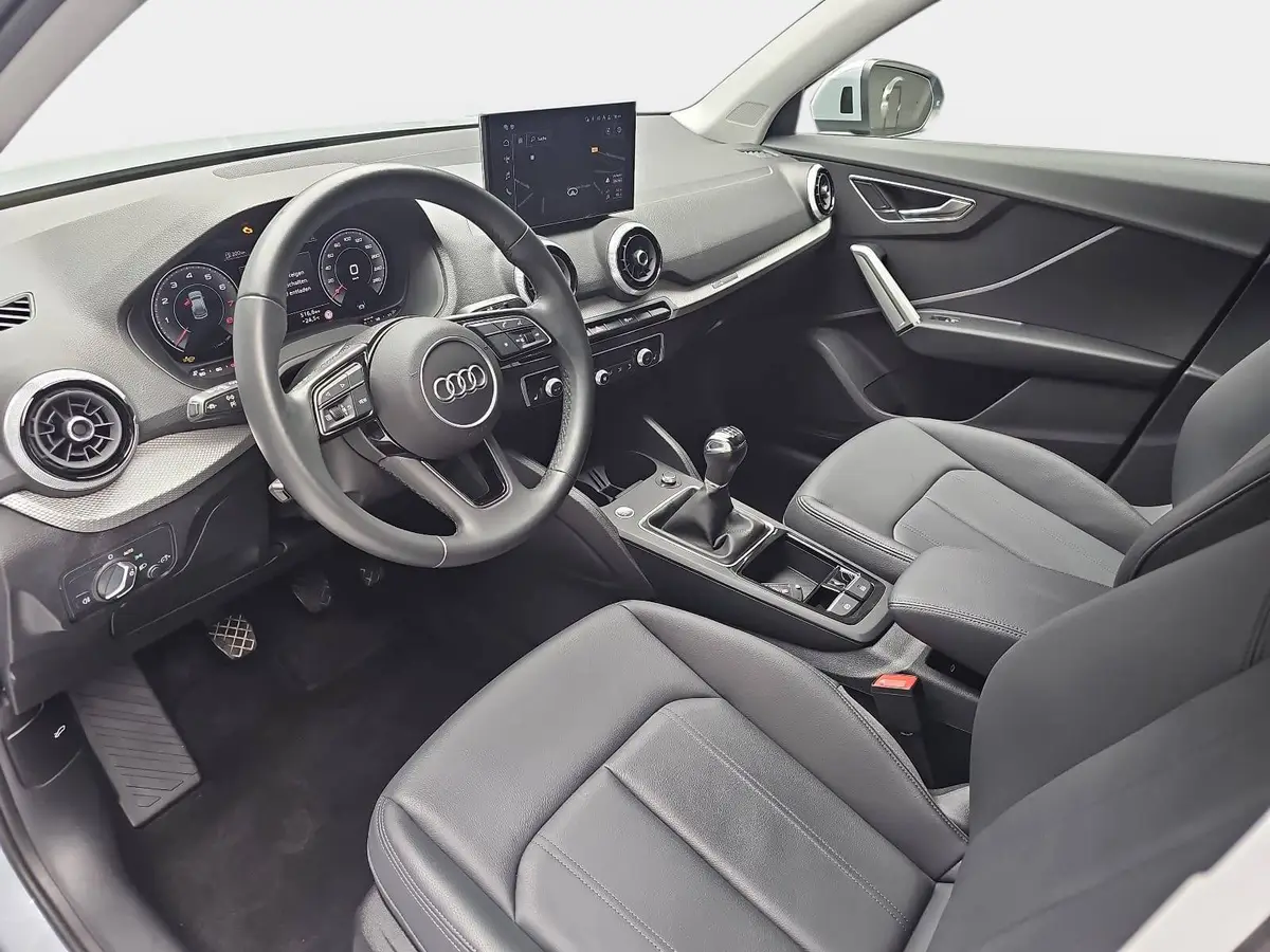 AUDI Q2 30 TFSI NAVI LED EL.HECKKLAPPE LM16