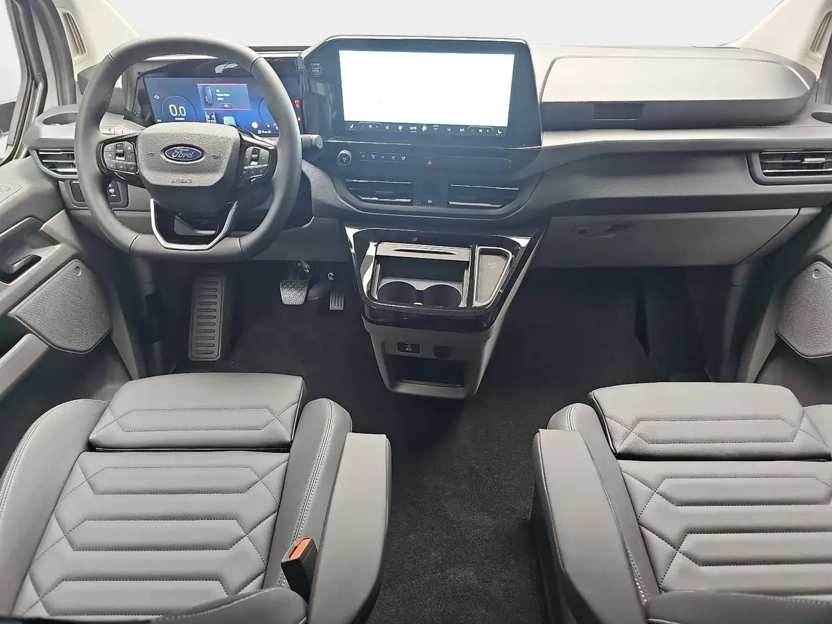 FORD TOURNEO CUSTOM 2.0 EB AUTO. L1 TITANIUM X