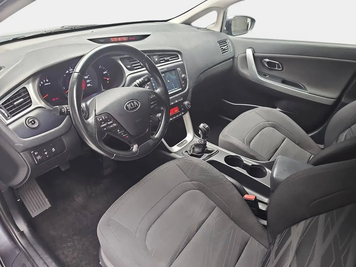 KIA CEED SPORTSWAGON 1.0 T-GDI NAVI PDC LM16