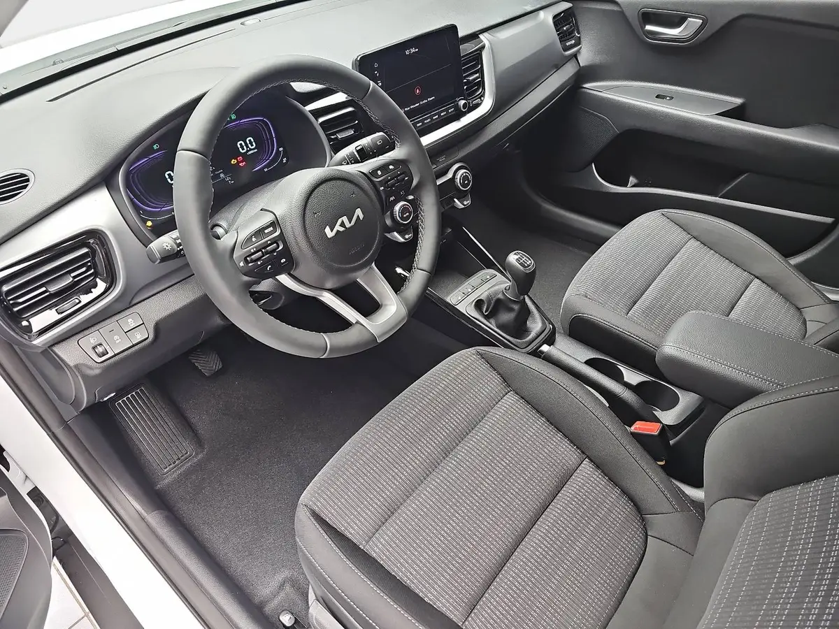 KIA STONIC 1.0 T-GDI 100 VISION LED SITZH. NAVI