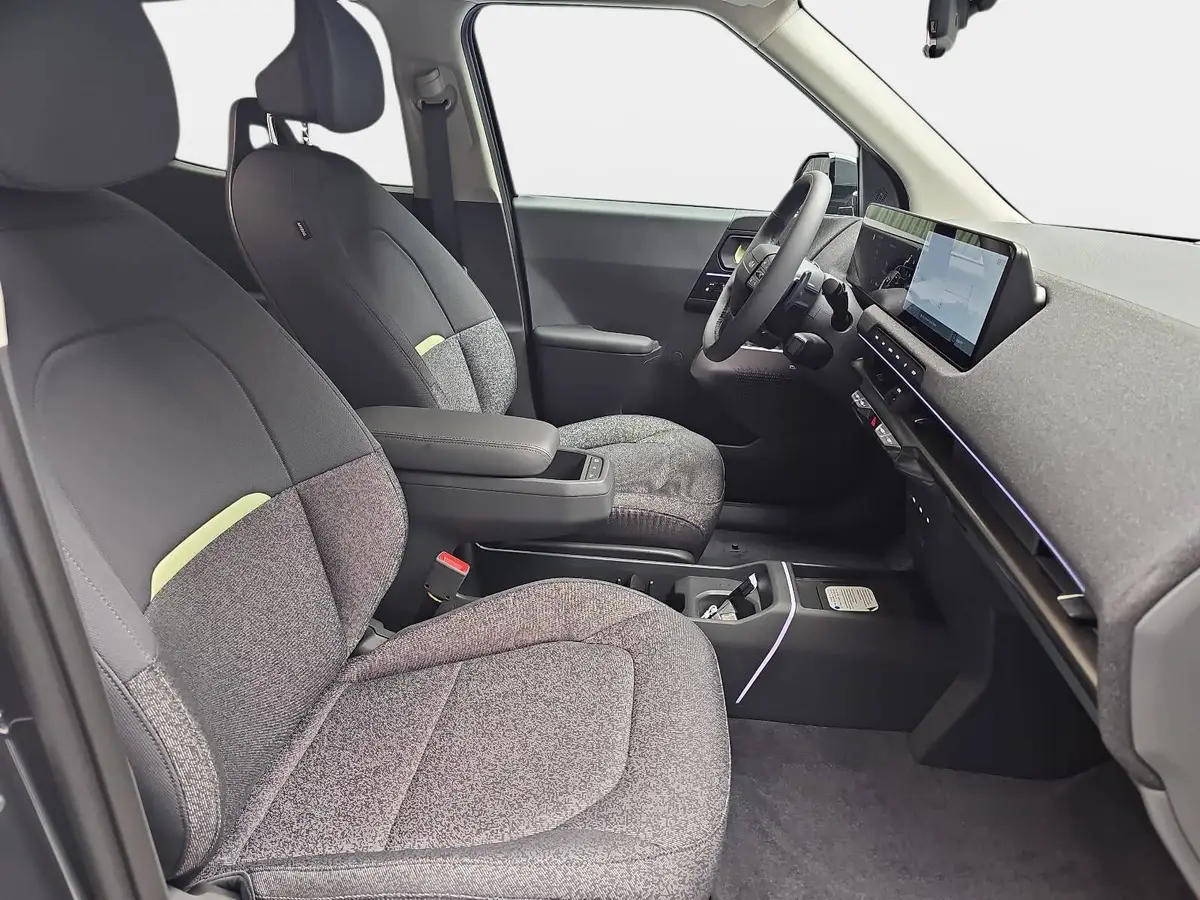 KIA EV2 42.2 KWH EARTH MJ27 4SITZE WINTER-CONNECT TECHN DRIVEWISE-PARK DESIGN