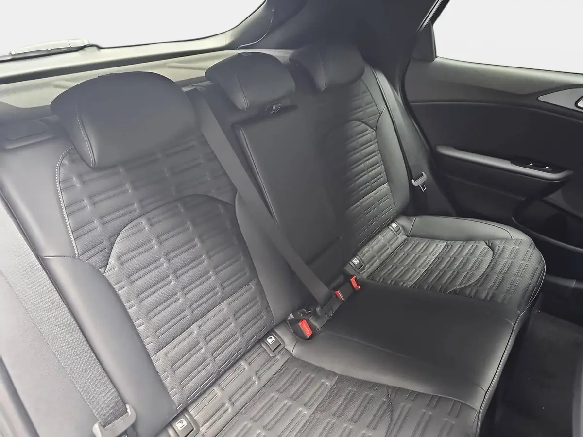 KIA XCEED 1.6 T-GDI 180 DCT SPIRIT MJ27 SOUND SITZ ADVANCED