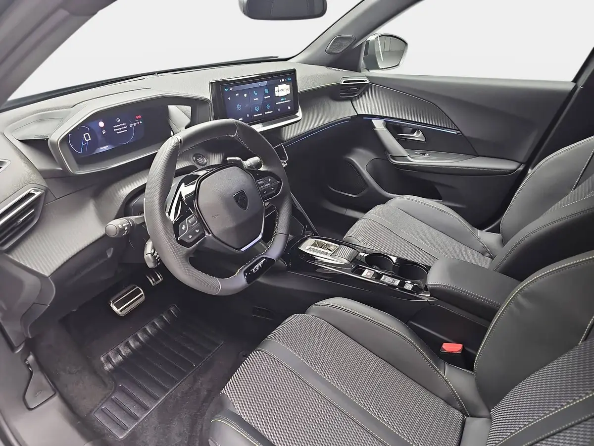 PEUGEOT 2008 1.2 HYBRID 145 E-DSC6 GT-LINE 2-WD LED KLIMAAUTO K