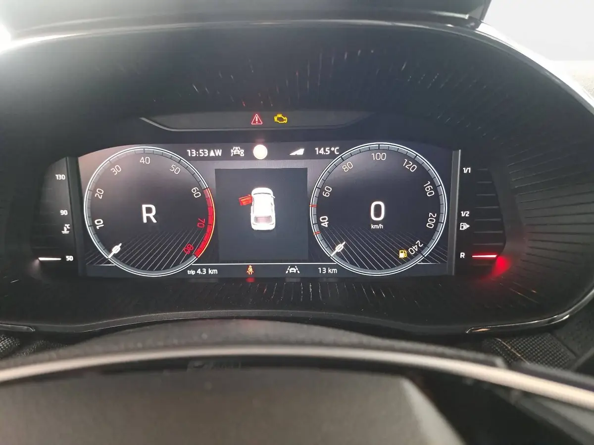 SKODA FABIA 1.0 TSI DSG 130 JAHRE PREMIUM LED KAMERA LM16