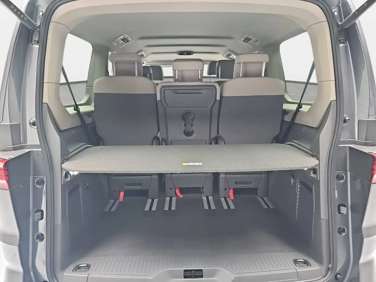 VW T7 MULTIVAN 2.0 TDI DSG LIFE LANG ACC AHK