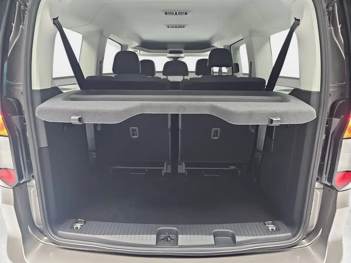 VW CADDY MAXI 1.5 TSI DSG LIFE APP-CONNECT AHK