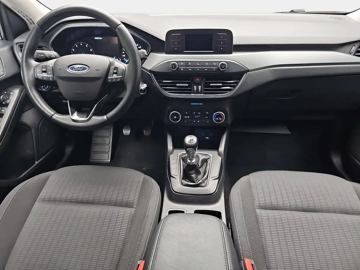 FORD FOCUS 1.0 EB TURNIER TREND KLIMA DAB LED