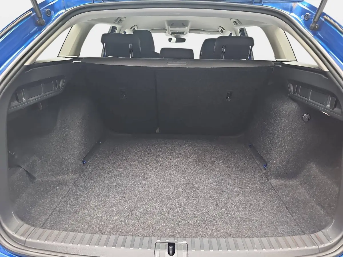 SKODA OCTAVIA COMBI 1.5 TSI LED KLIMAAUTO WINTER