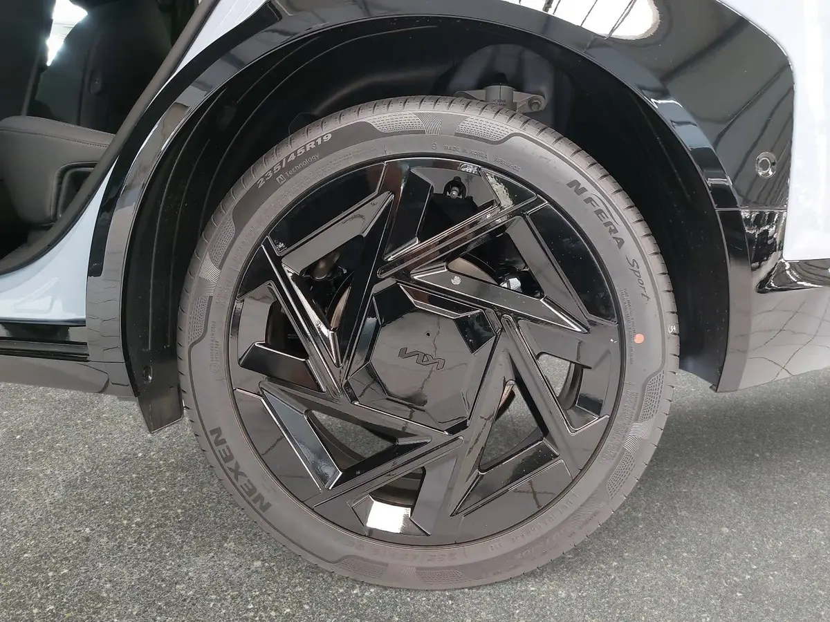 KIA SELTOS 1.6 T-GDI AWD DCT X-LINE MJ27