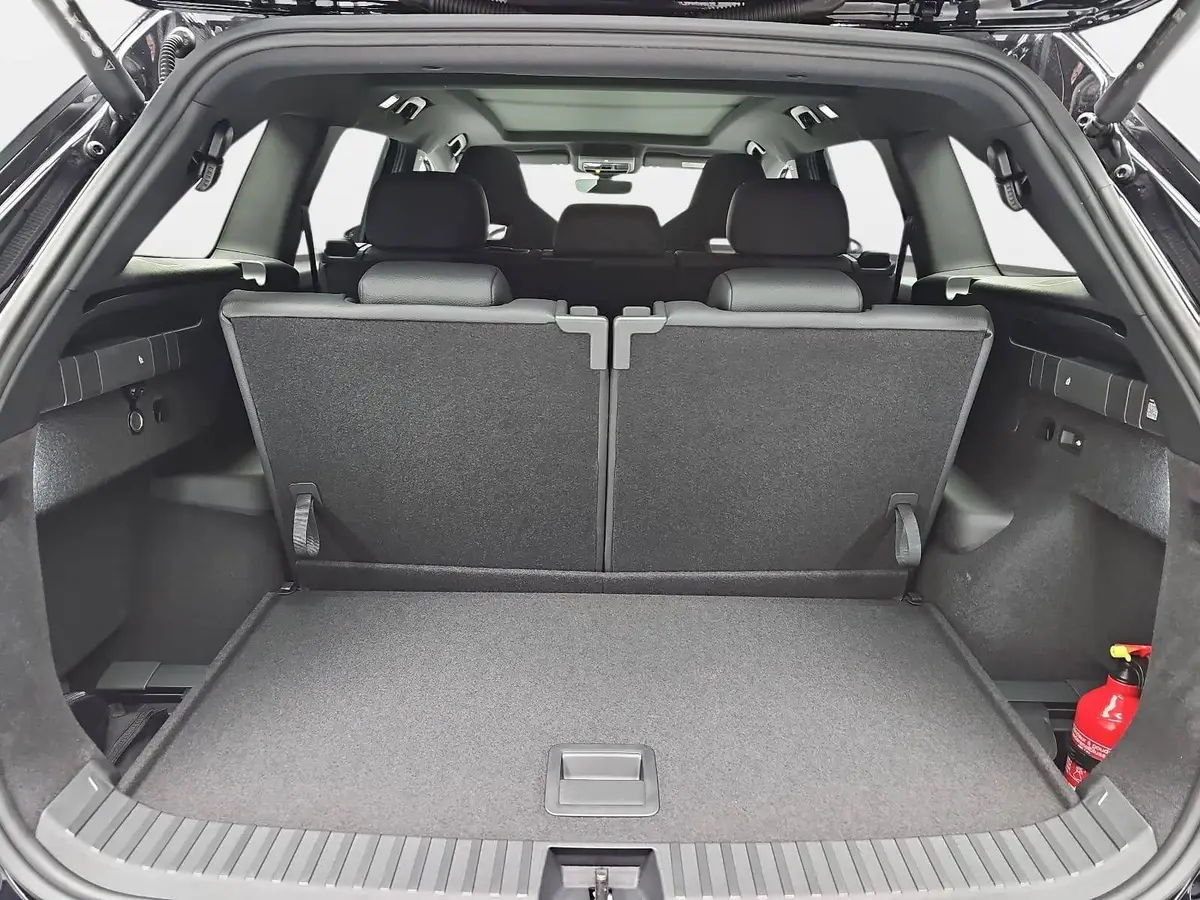 SKODA KODIAQ 1.5 TSI DSG SPORTLINE NAVI LED ACC WINTER 7-S KAME