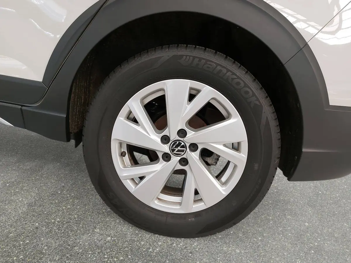 VW TAIGO 1.0 TSI DSG LIFE NAVI LED ACC SITZHEIZUNG PDC KAME