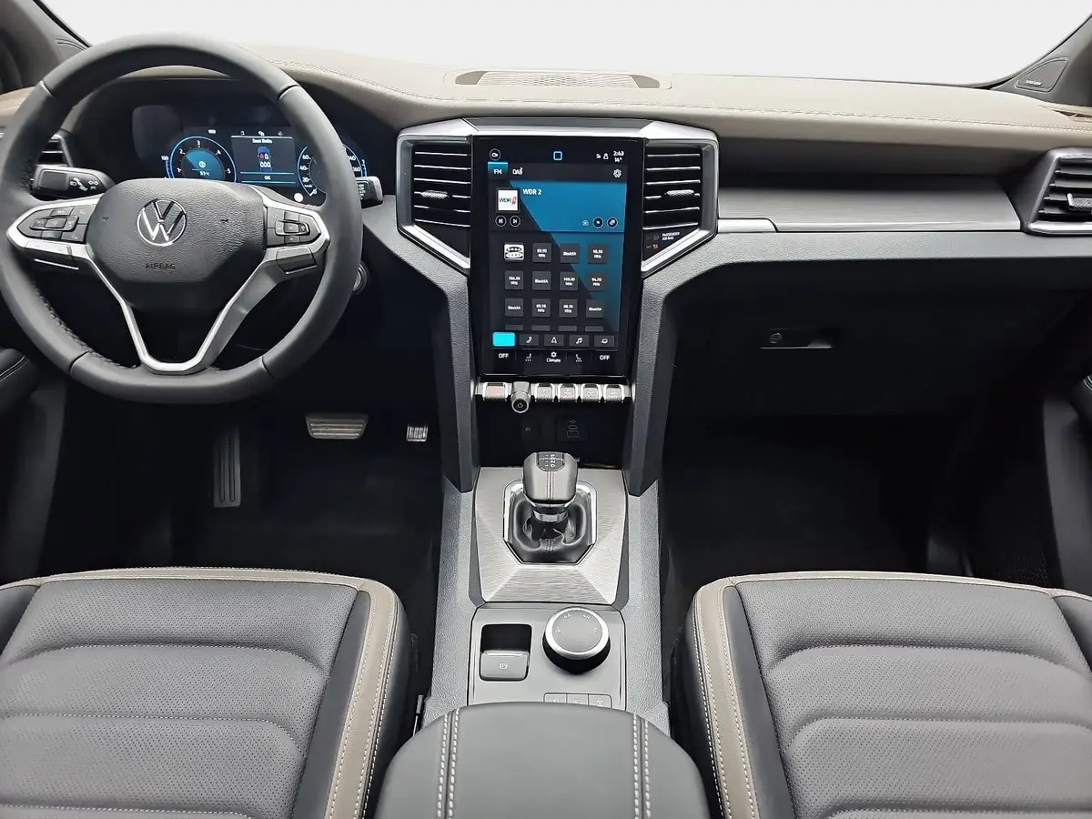 VW AMAROK 3.0 TDI AUTO. DOKA AVENTURA 4M NAVI LED AHK LM21