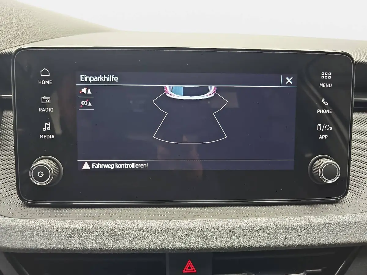 SKODA KAMIQ 1.0 TSI CLASSIC LED KLIMAAUTO PDC