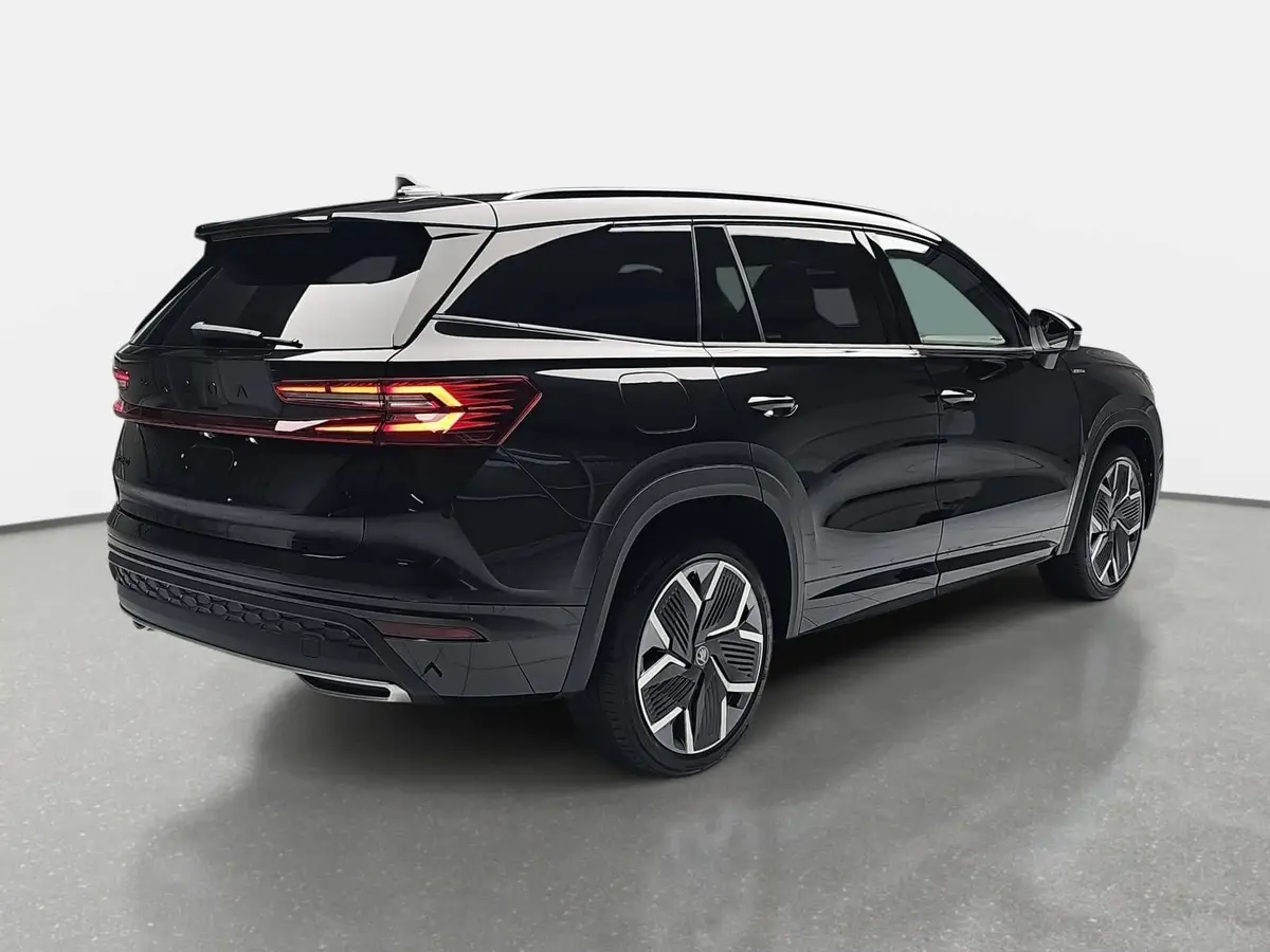 SKODA KODIAQ 2.0 TSI DSG SPORTLINE 4X4 NAVI LED