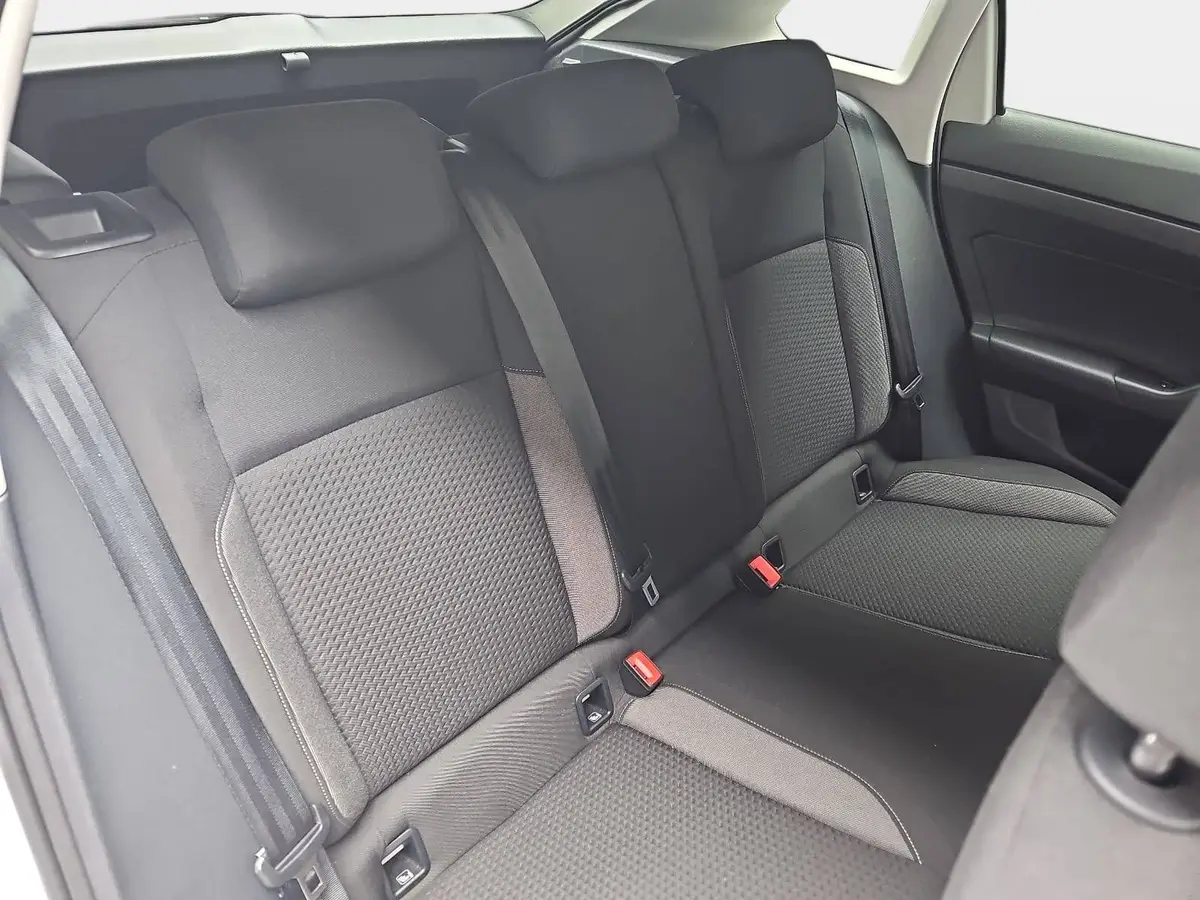 VW TAIGO 1.0 TSI DSG LIFE NAVI LED ACC SITZHEIZUNG PDC KAME