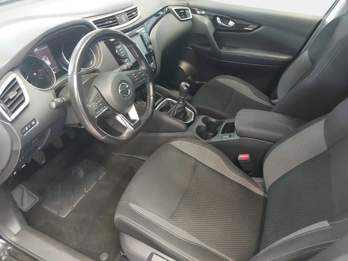 NISSAN QASHQAI 1.3 DIG-T 4X2