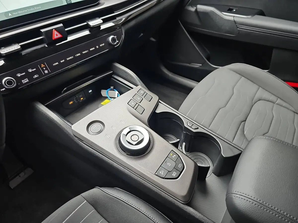 KIA SPORTAGE 1.6 T-GDI 150 2WD DCT VISION MJ26 KOMFORT