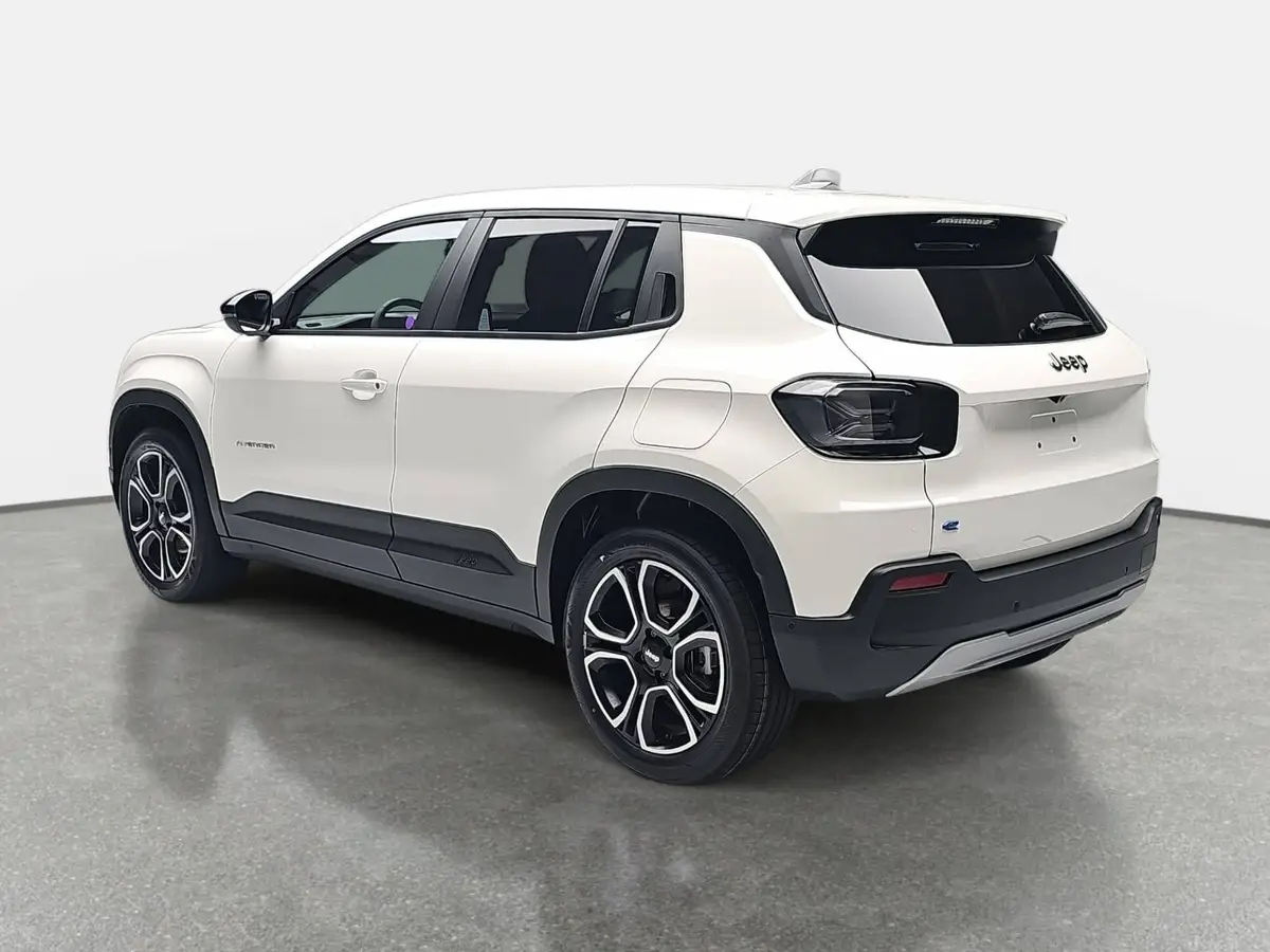 JEEP AVENGER ELEKTRO SUMMIT MJ26 LEDERSITZE INFOTAINMENT & KOMFORTPAKET
