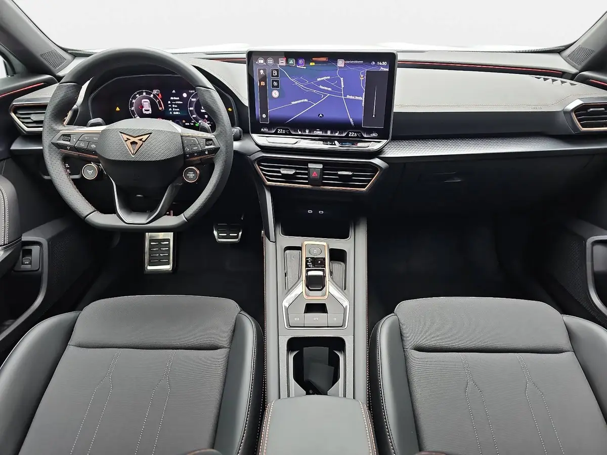 CUPRA FORMENTOR 1.5 ETSI DSG NAVI LED ACC SPURPAKET EL.HECKKL. KAM