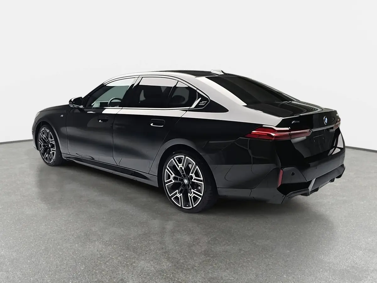 BMW 520 D XDRIVE AUTO. M-SPORT NAVI LED ACC INNOVATION WIN