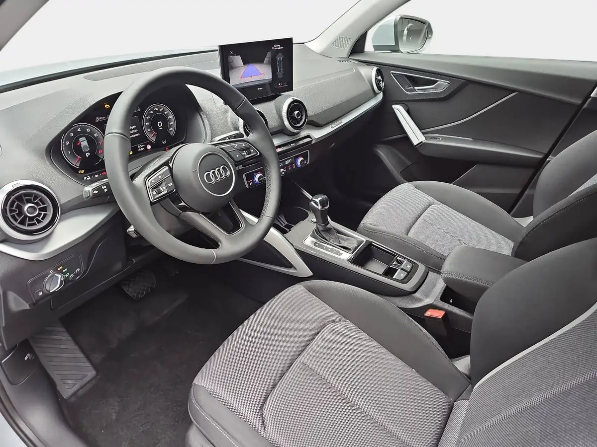 AUDI Q2 35 TFSI S-TRONIC S LINE NAVI LED ACC EL.HECKKL. WI