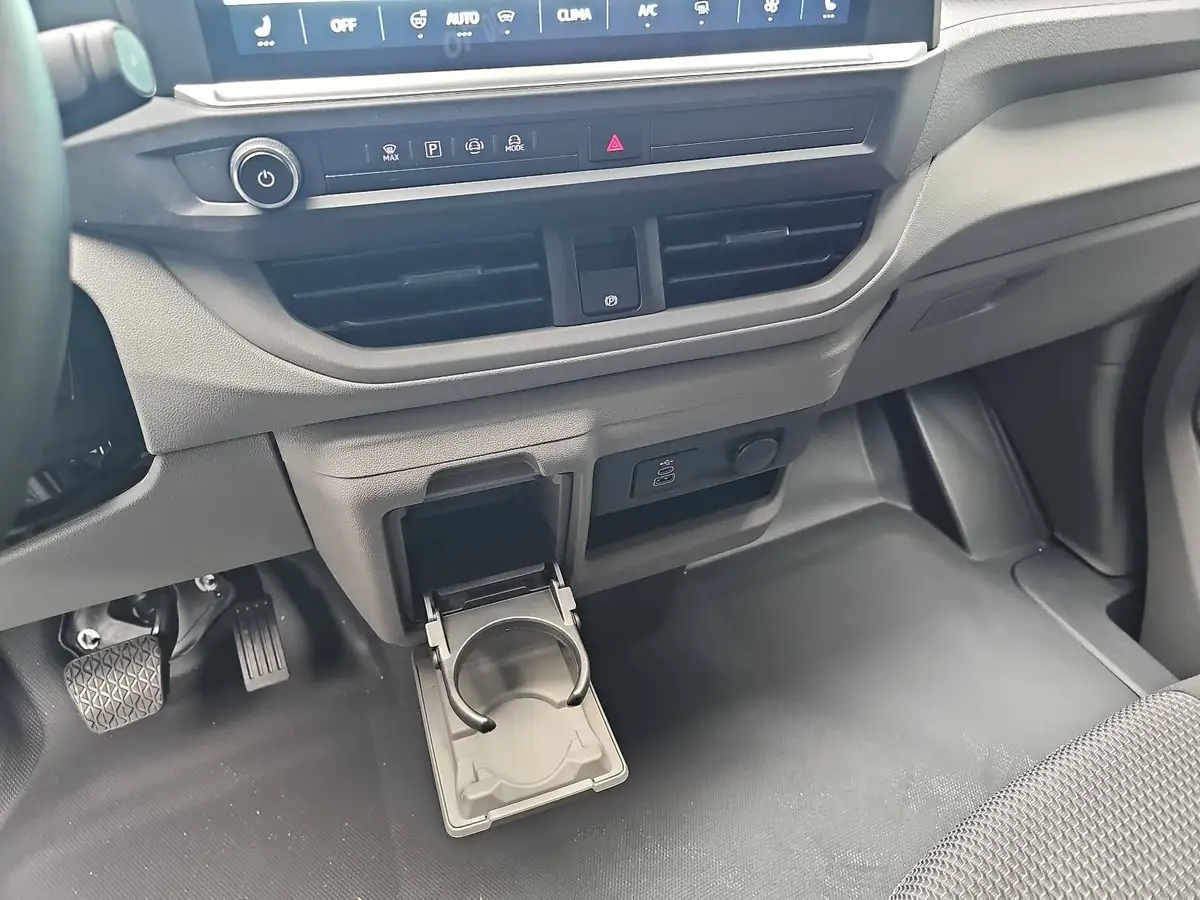 VW T7 TRANSPORTER 2.0 TDI DSG 4M KASTEN L2H1 NAVI