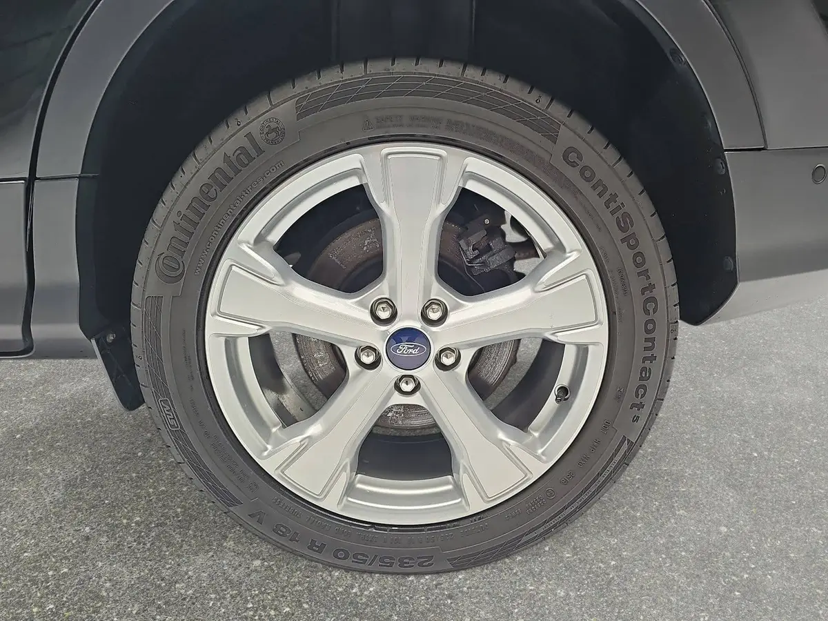 FORD KUGA 1.5 ECOBOOST TITANIUM 4X2 STANDHEIZ KAMERA 8FACH