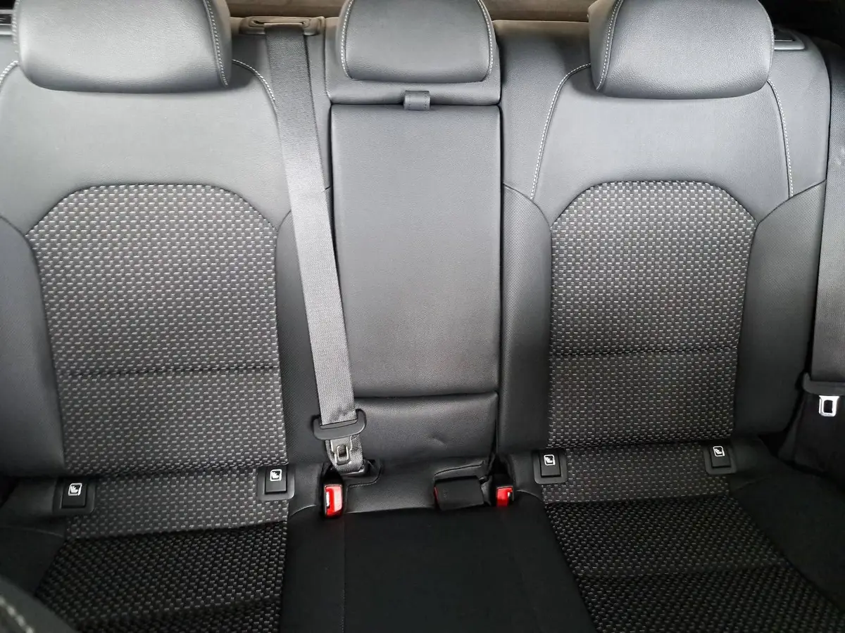 KIA XCEED 1.4 T-GDI JBL SOUND EDITION NAVI LED