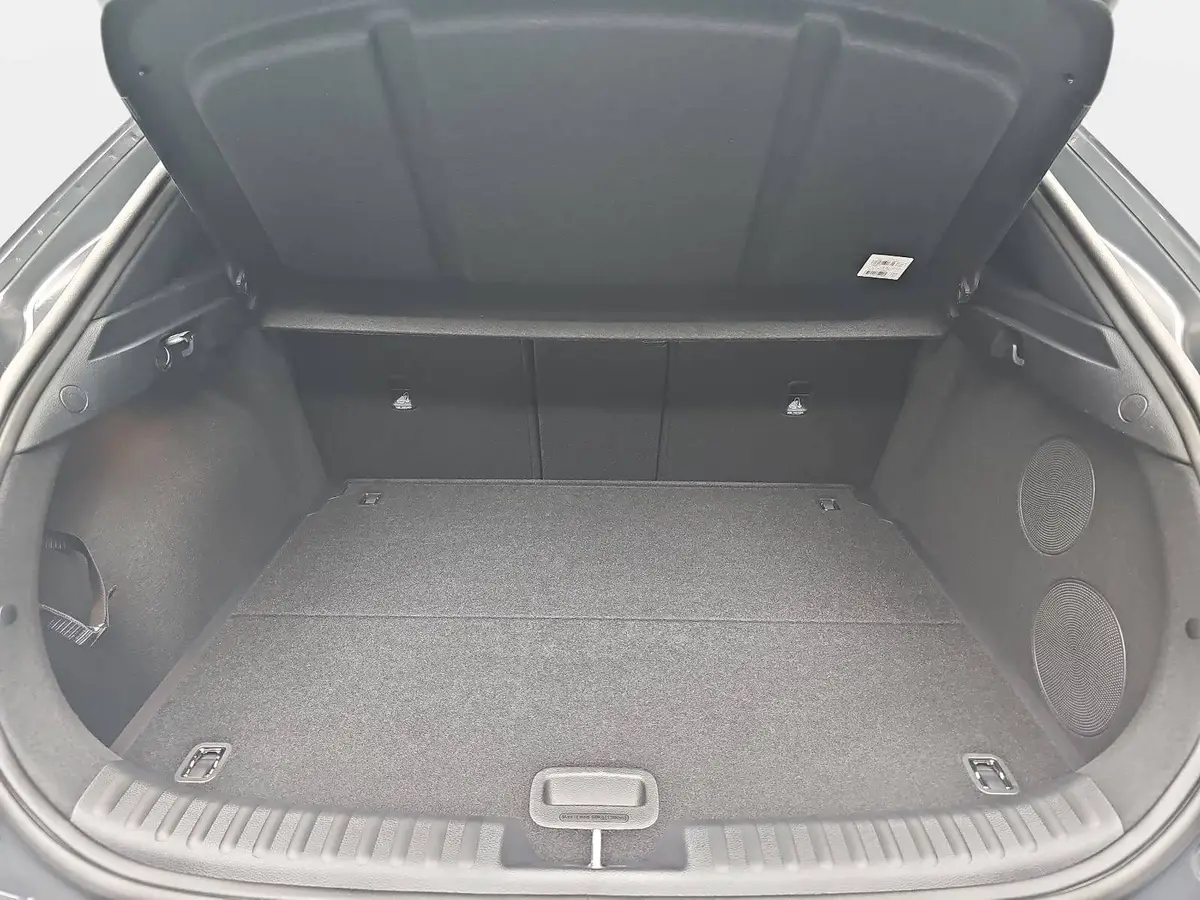 KIA XCEED 1.6 T-GDI 180 DCT GT-LINE MJ26 LEDER GLASDACH