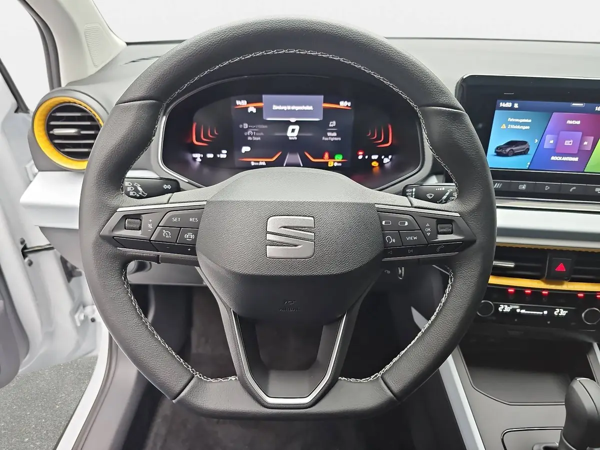 SEAT ARONA 1.0 TSI DSG STYLE LED KLIMAAUTO SMARTLINK PDC LM16