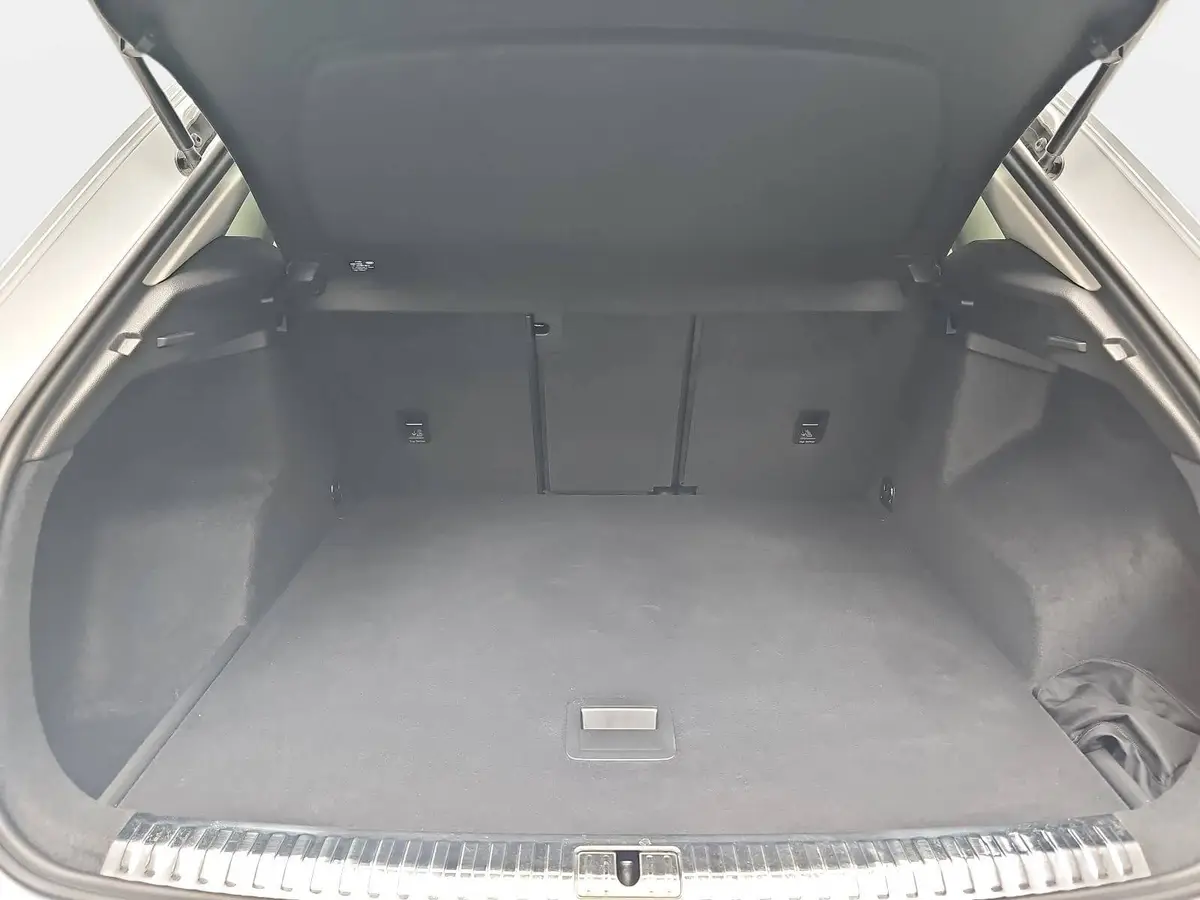 AUDI Q3 35 TFSI S-TRONIC S LINE LED KAMERA LM