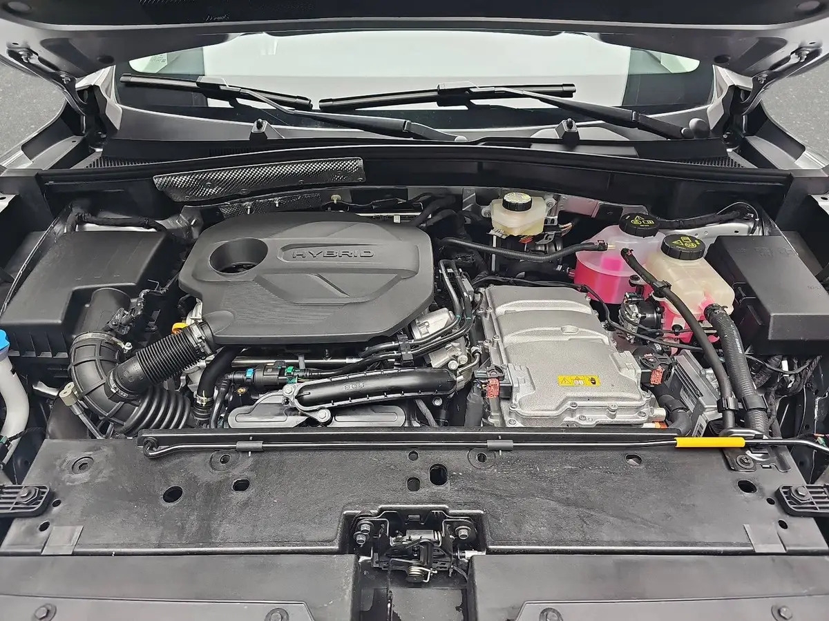 MG ZS 1.5 HYBRID+ MY25.5 LUXURY NAVI LM18 KEYLESS-ENTRY 360-GRAD-KAMERA