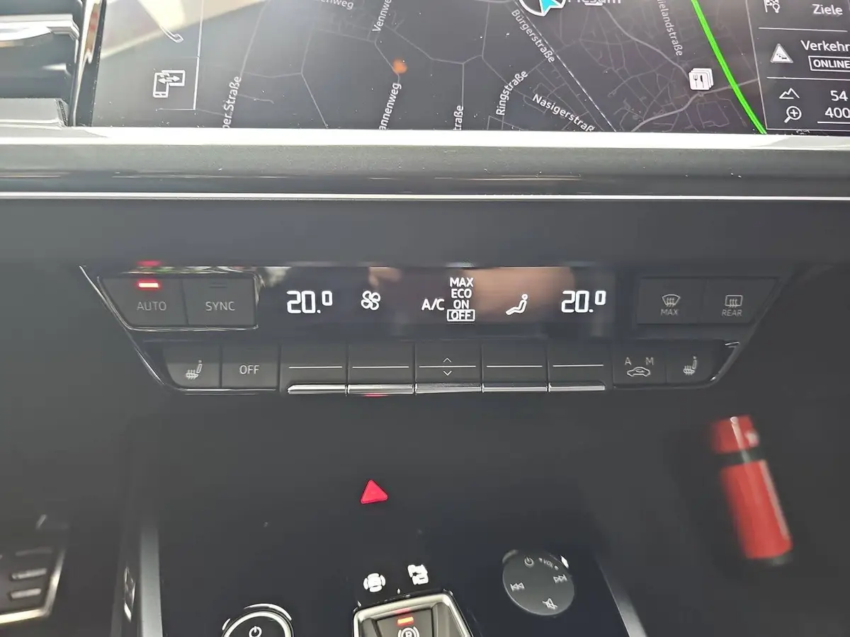AUDI Q4 45 E-TRON S-LINE NAVI MATRIX KAMERA