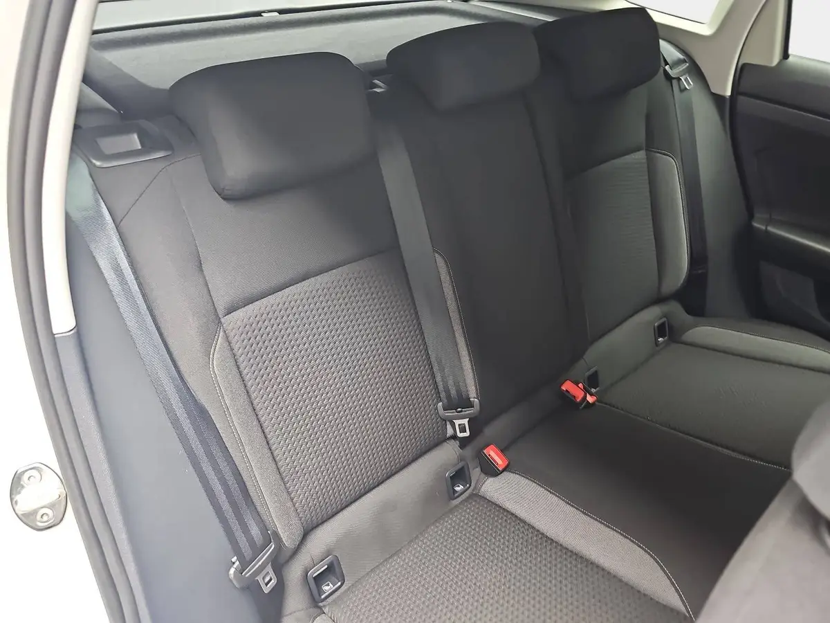 VW TAIGO 1.0 TSI DSG LIFE NAVI LED ACC SITZHEIZUNG PDC KAME
