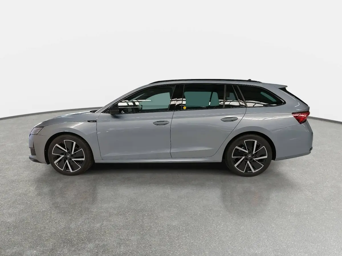SKODA OCTAVIA COMBI 2.0 TDI DSG SPORTLINE NAVI LED