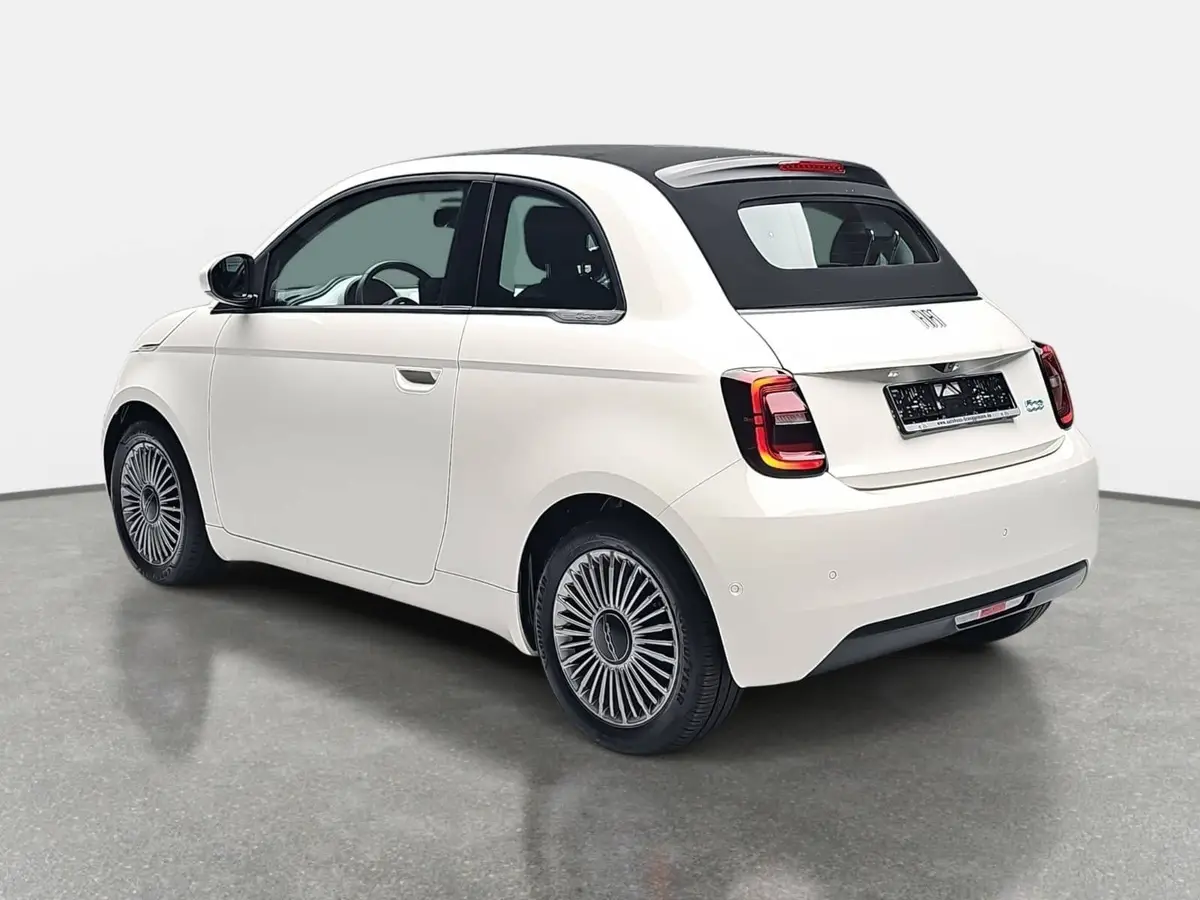 FIAT 500C ELEKTRO 42 KWH KOMFORT PAKET, 16-ZOLL LM-FELGEN