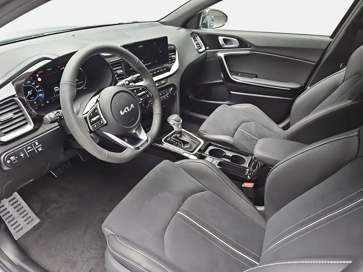KIA XCEED 1.5 T-GDI DCT GT-LINE LEDER LED SITZH.