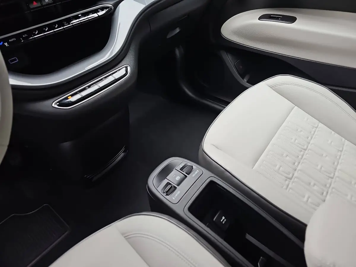 FIAT 500E ELEKTRO 42 KWH LA PRIMA