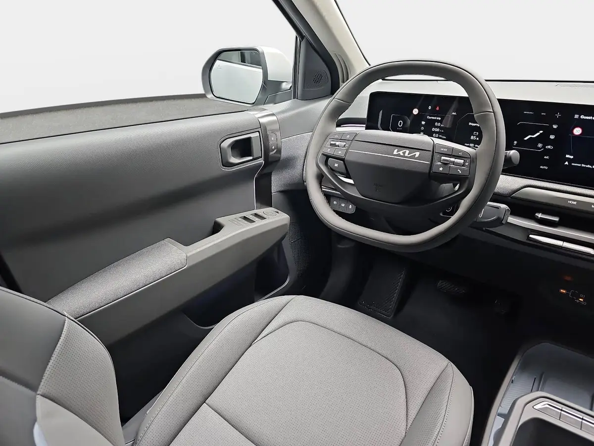 KIA EV3 81.4 KWH EARTH MJ26 WINTER BUSIN. UPGRADE DRIVEWISE-PARK DESIGN SOUND