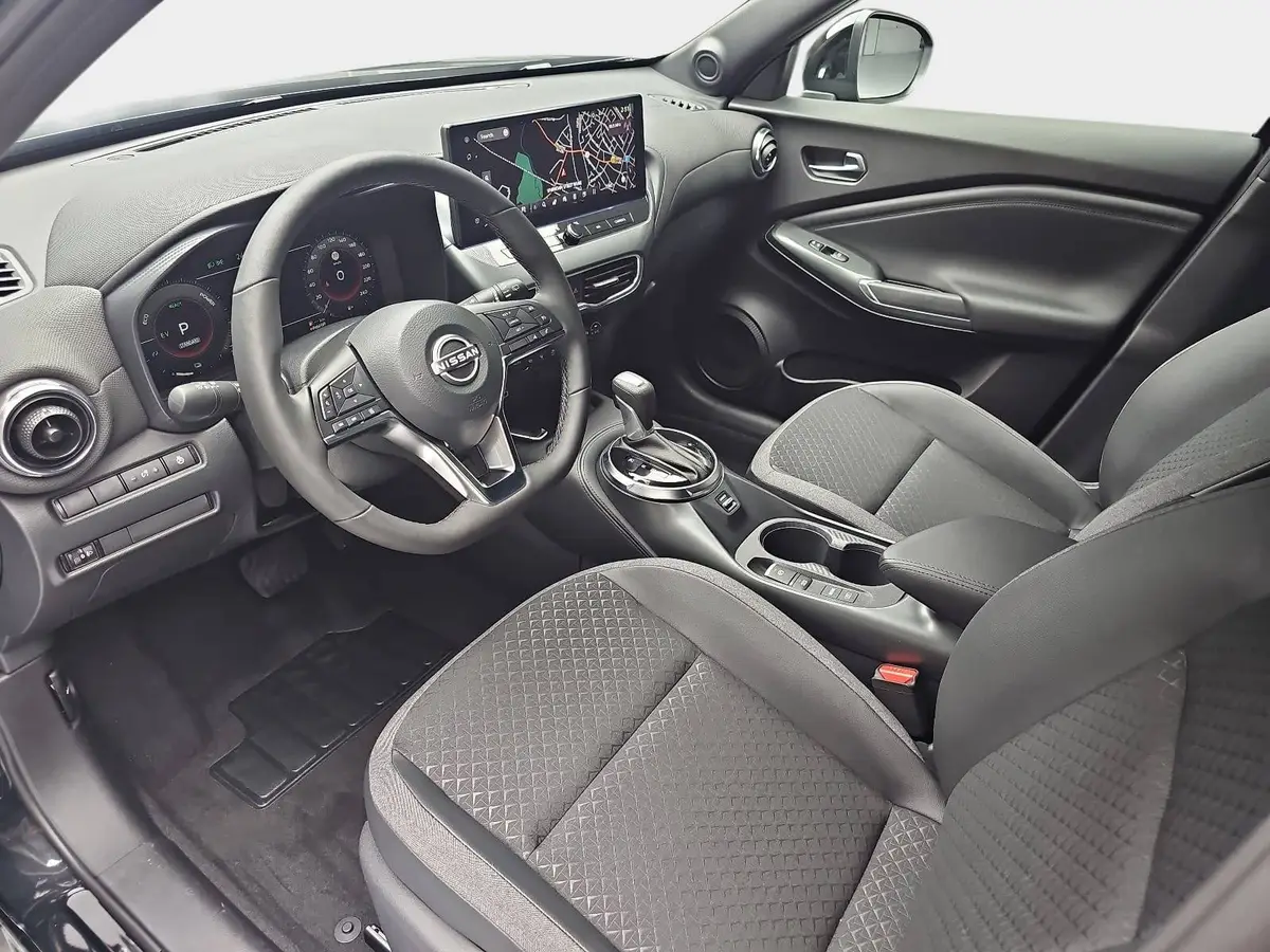 NISSAN JUKE 1.6 HYBRID AUTO. N-CONNECTA WINTER FRONTSCHEIBENHEIZUNG