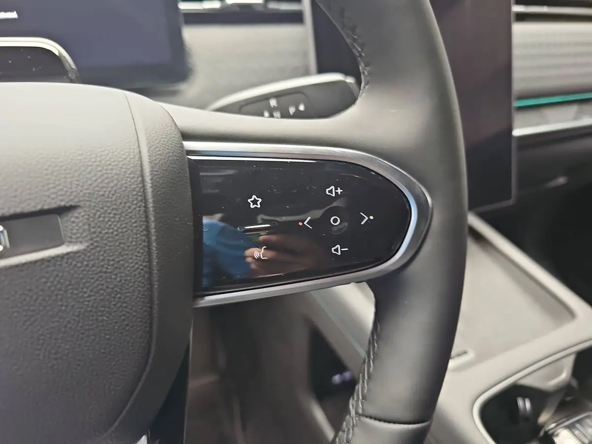JAECOO 7 PLUG-IN-HYBRID EXCLUSIVE